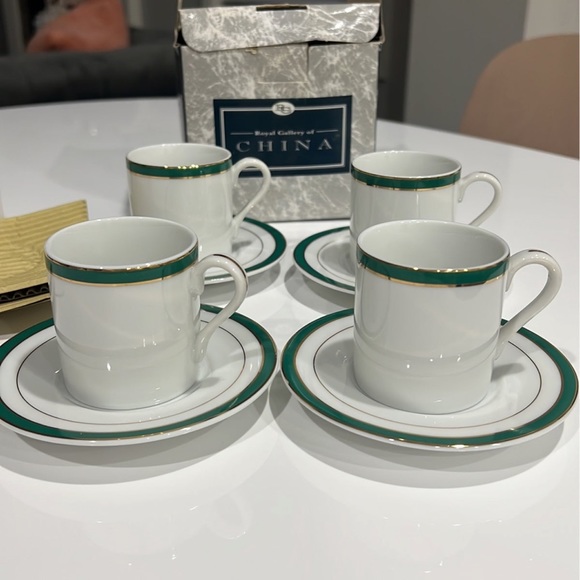 Royal Albert Dining Vintage R H Macy Royal Gallery 4demitasse